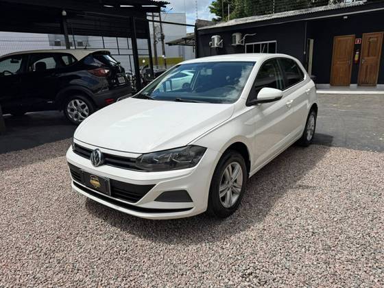VOLKSWAGEN POLO 1.0 MPI TOTAL FLEX MANUAL VOLKSWAGEN POLO 1.0 MPI TOTAL FLEX MANUAL